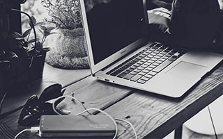 开云体育在线-中国乒乓球队爆冷击败日本队，王皓绝境逆转再现传奇