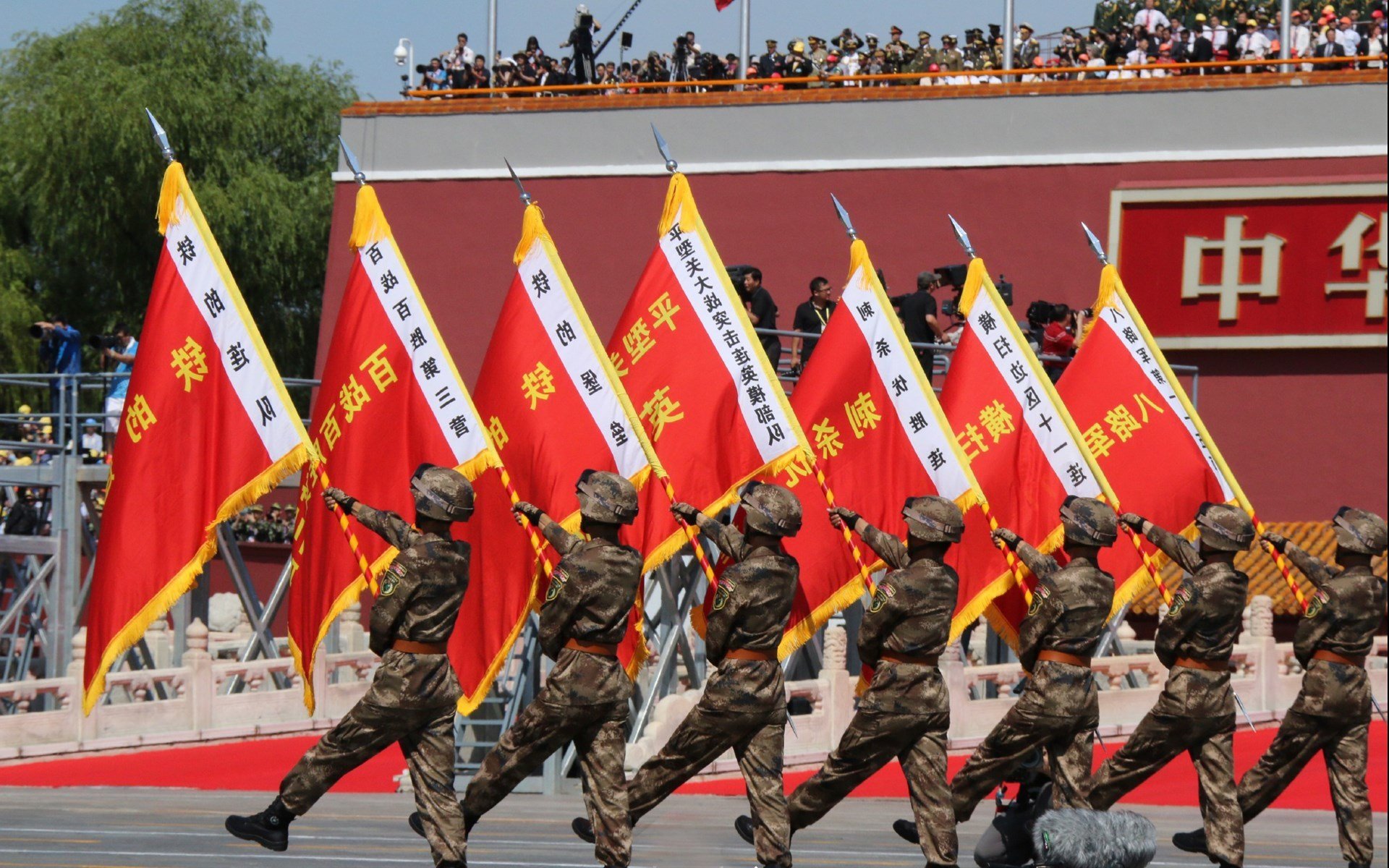 开云体育在线-年度焦点之战！独行侠力克浙江队，争冠之路再添关键一胜